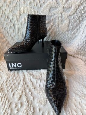 INC International Concepts Black Woven Pointed-Toe Ankle Booties # 729